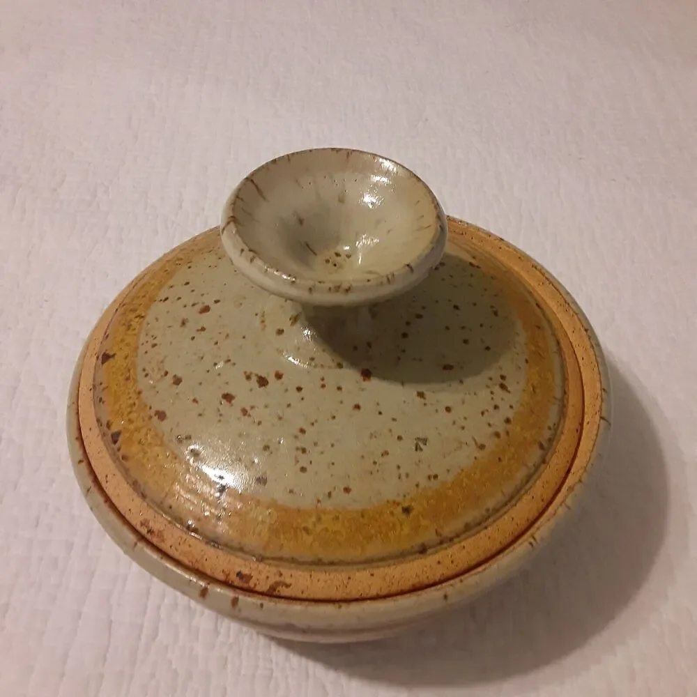 Vintage RARE Jim Cantrell Signed 1970s Pedastal Lid Casserole